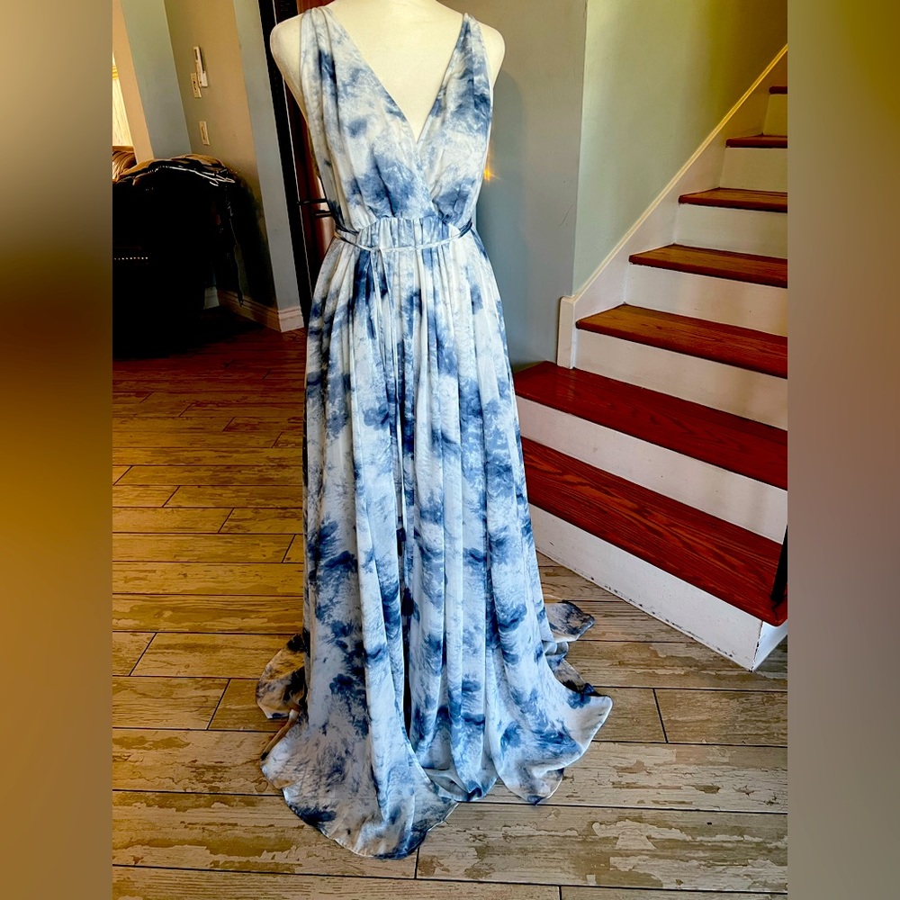 Dreamy summer gown